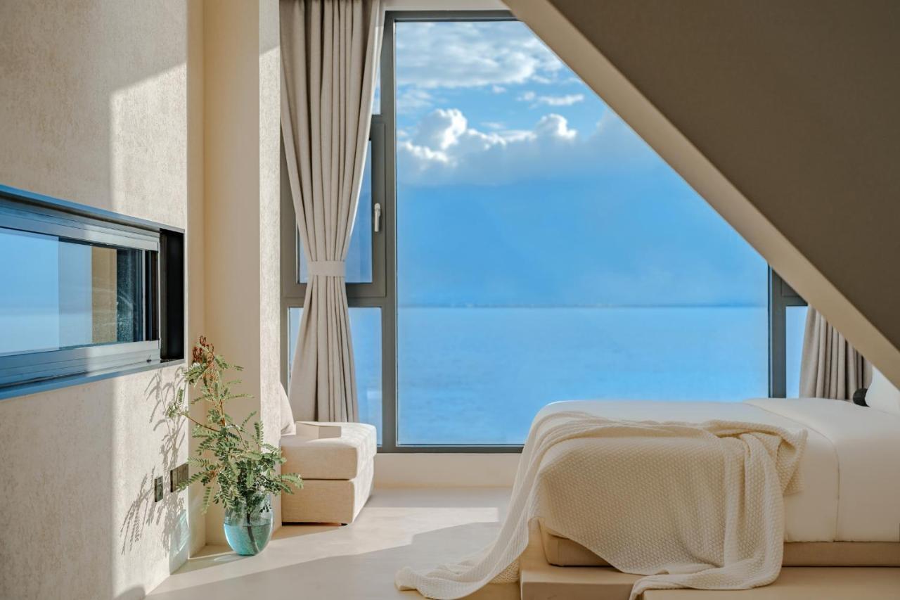 Dali Oriental Seaview Hotel -Dali Erhai المظهر الخارجي الصورة