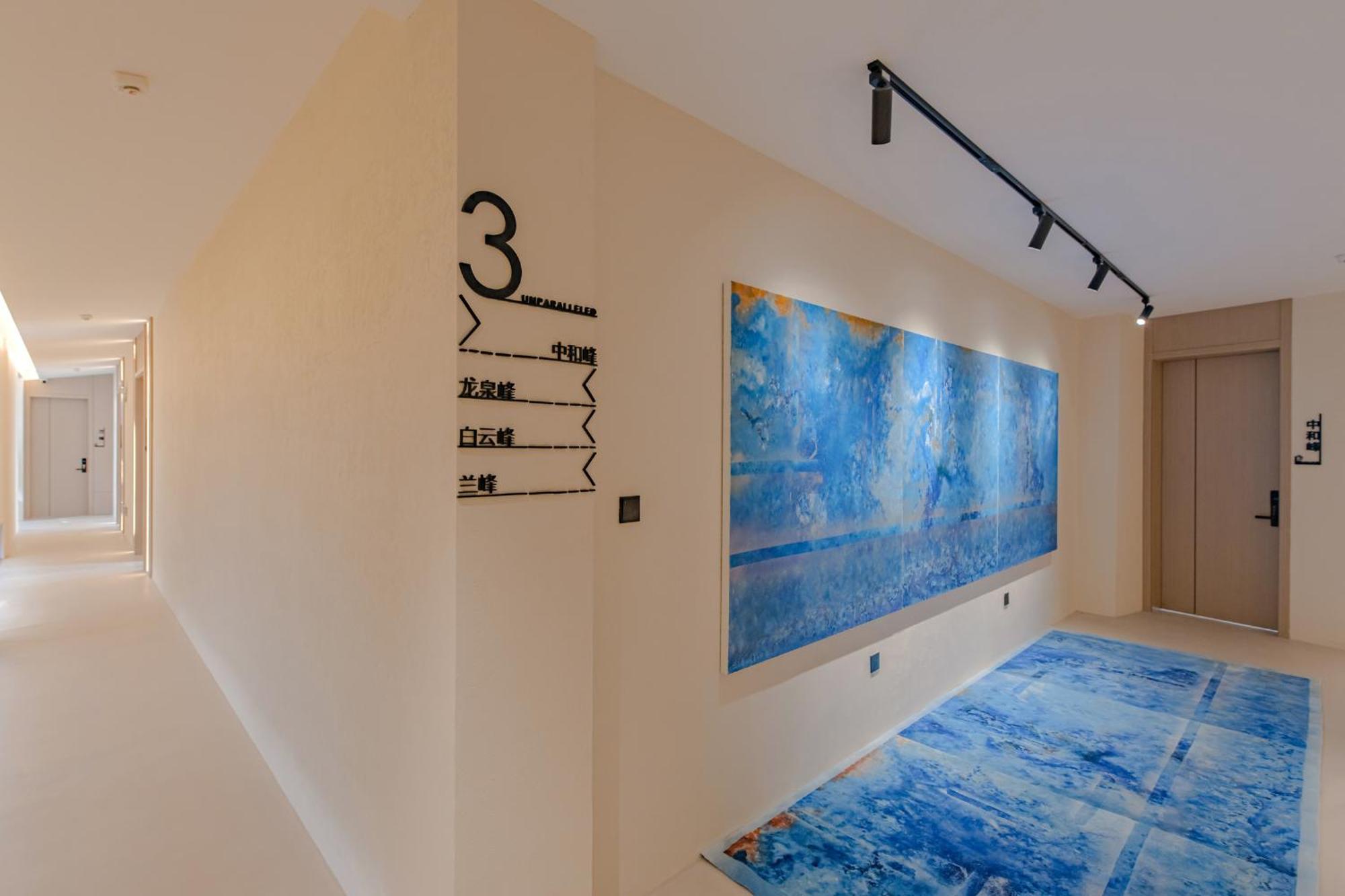 Dali Oriental Seaview Hotel -Dali Erhai المظهر الخارجي الصورة