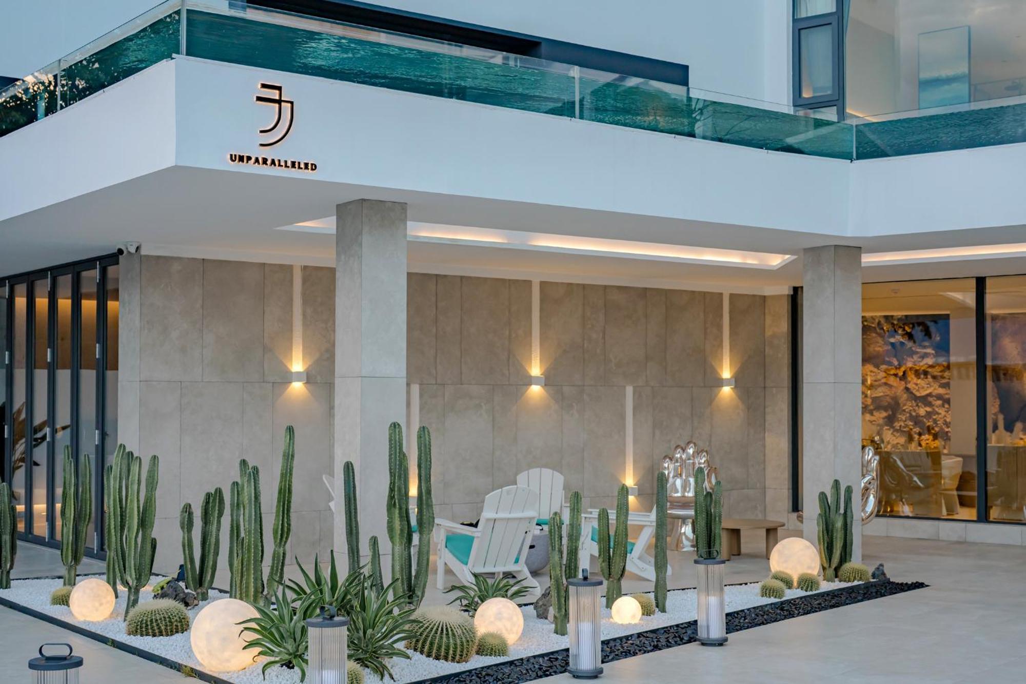 Dali Oriental Seaview Hotel -Dali Erhai المظهر الخارجي الصورة