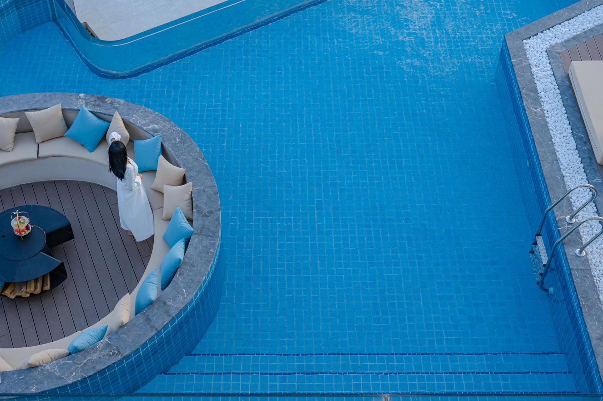 Dali Oriental Seaview Hotel -Dali Erhai المظهر الخارجي الصورة
