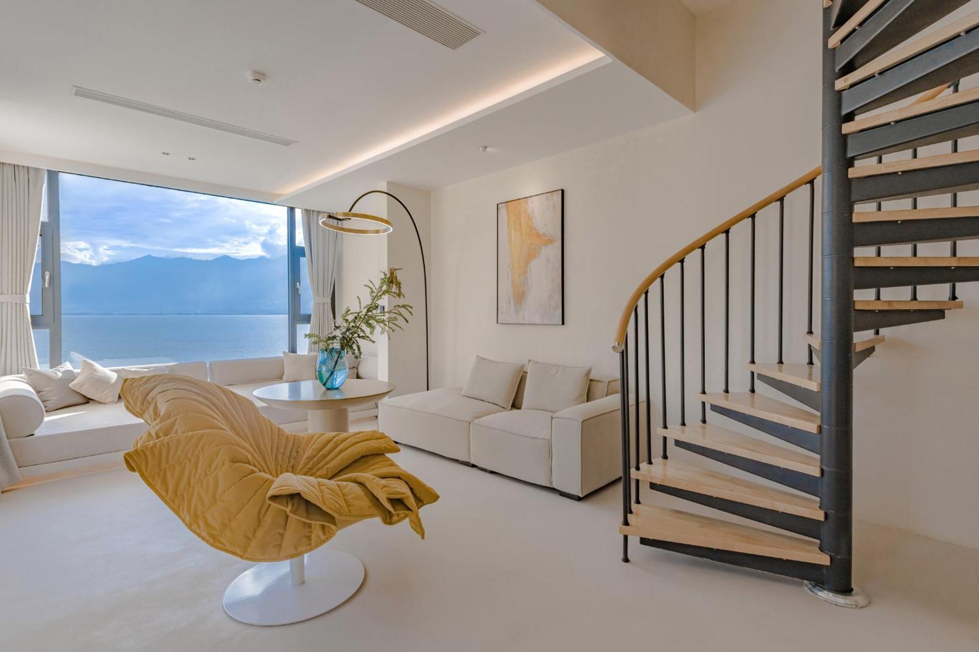 Dali Oriental Seaview Hotel -Dali Erhai المظهر الخارجي الصورة