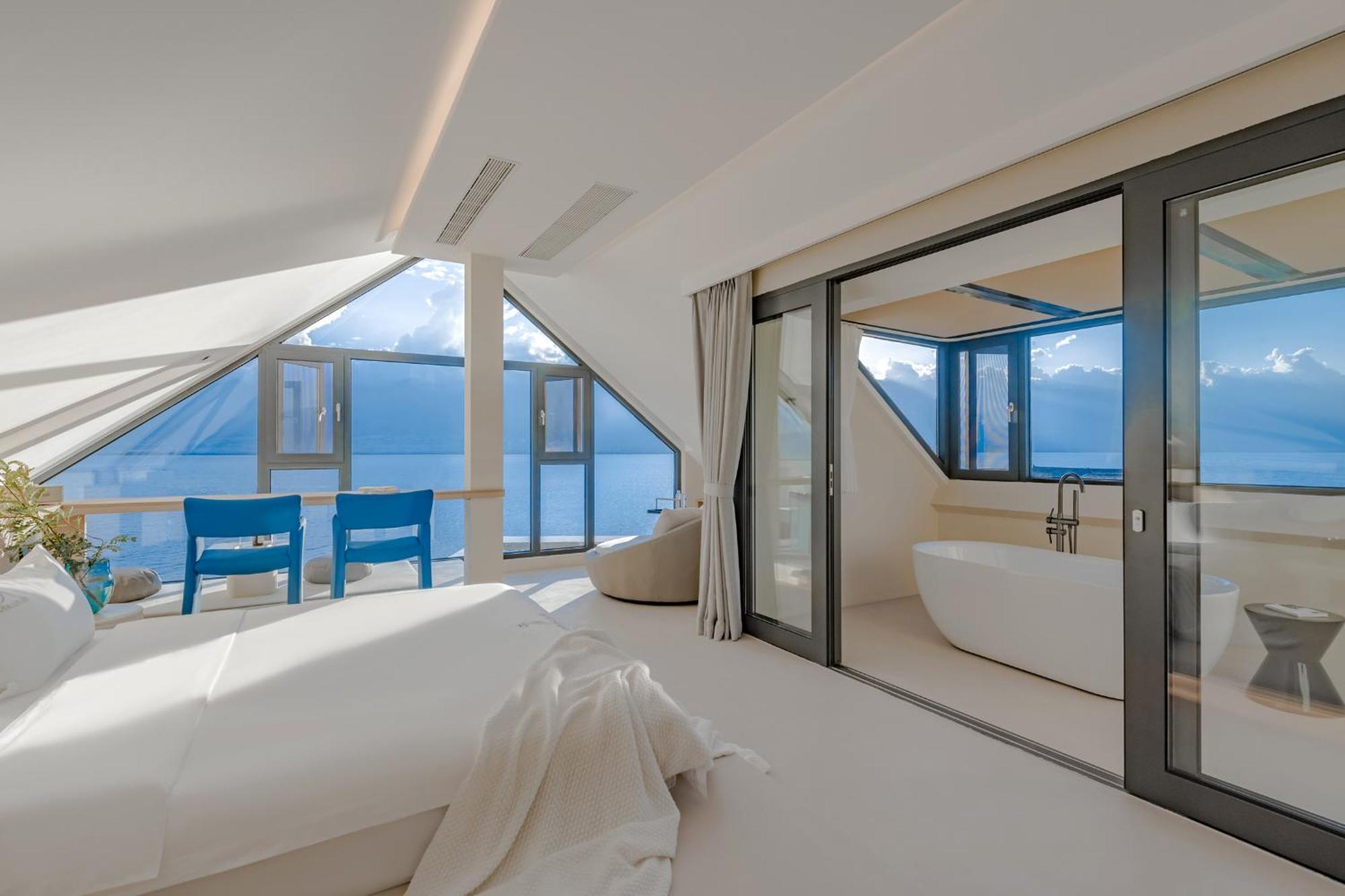 Dali Oriental Seaview Hotel -Dali Erhai المظهر الخارجي الصورة